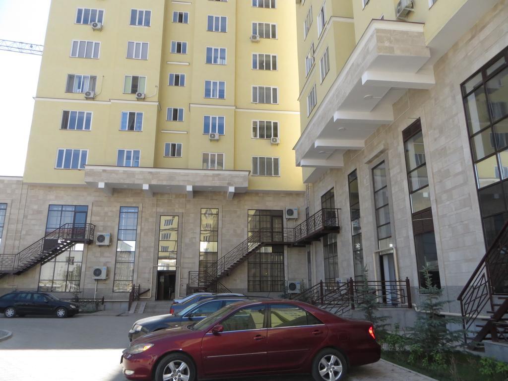Bishkek Maximus Apartament 2 Kültér fotó